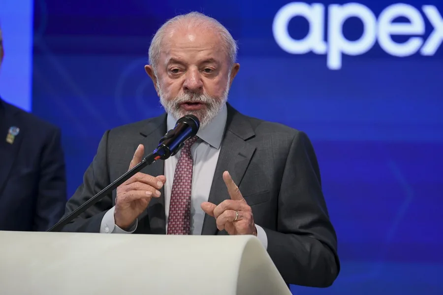 Lula exhibió el potencial económico de Brasil en Alemania y pidió dejar atrás la imagen de un país “pobre y pequeño”