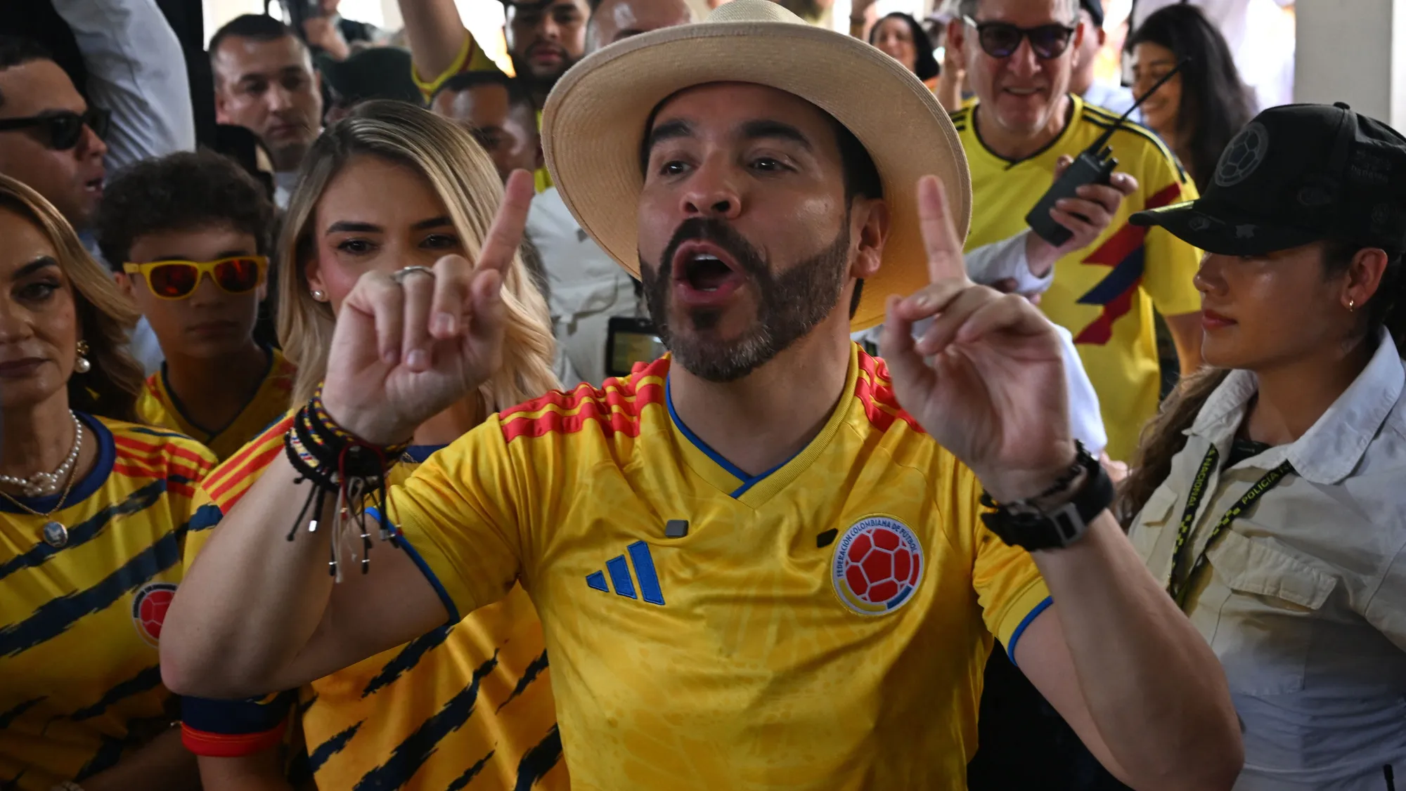 El presidente electo de Colombia dio un ultimátum a los grupos armados: tendrán un mes para someterse a la Justicia