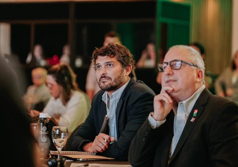 Passalacqua reordenó el Ejecutivo provincial y eliminó tres ministerios