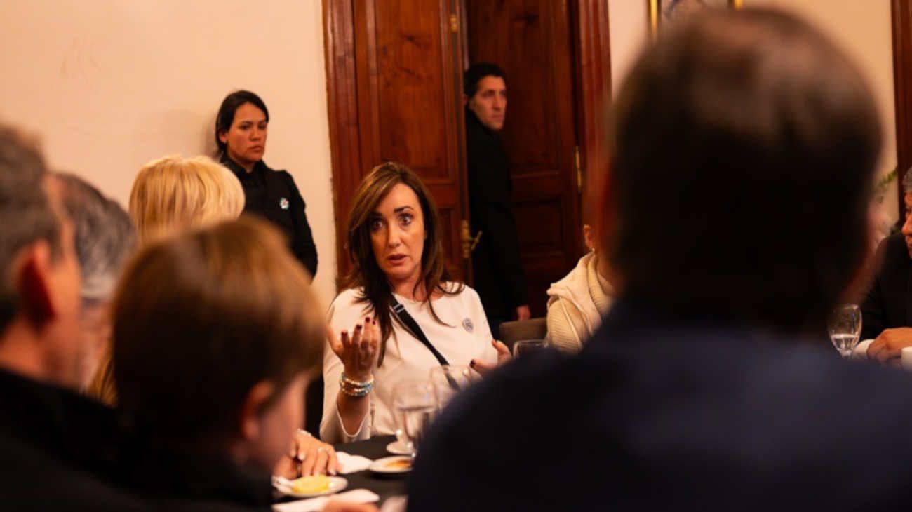 Victoria Villarruel visitó un ingenio en Tucumán y prometió impulsar leyes para el Norte Grande