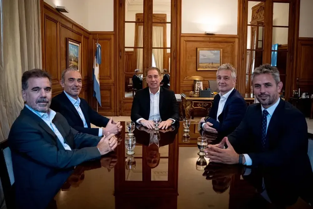 PRO y La Libertad Avanza abrieron una mesa de diálogo y volverán a reunirse cada 15 días