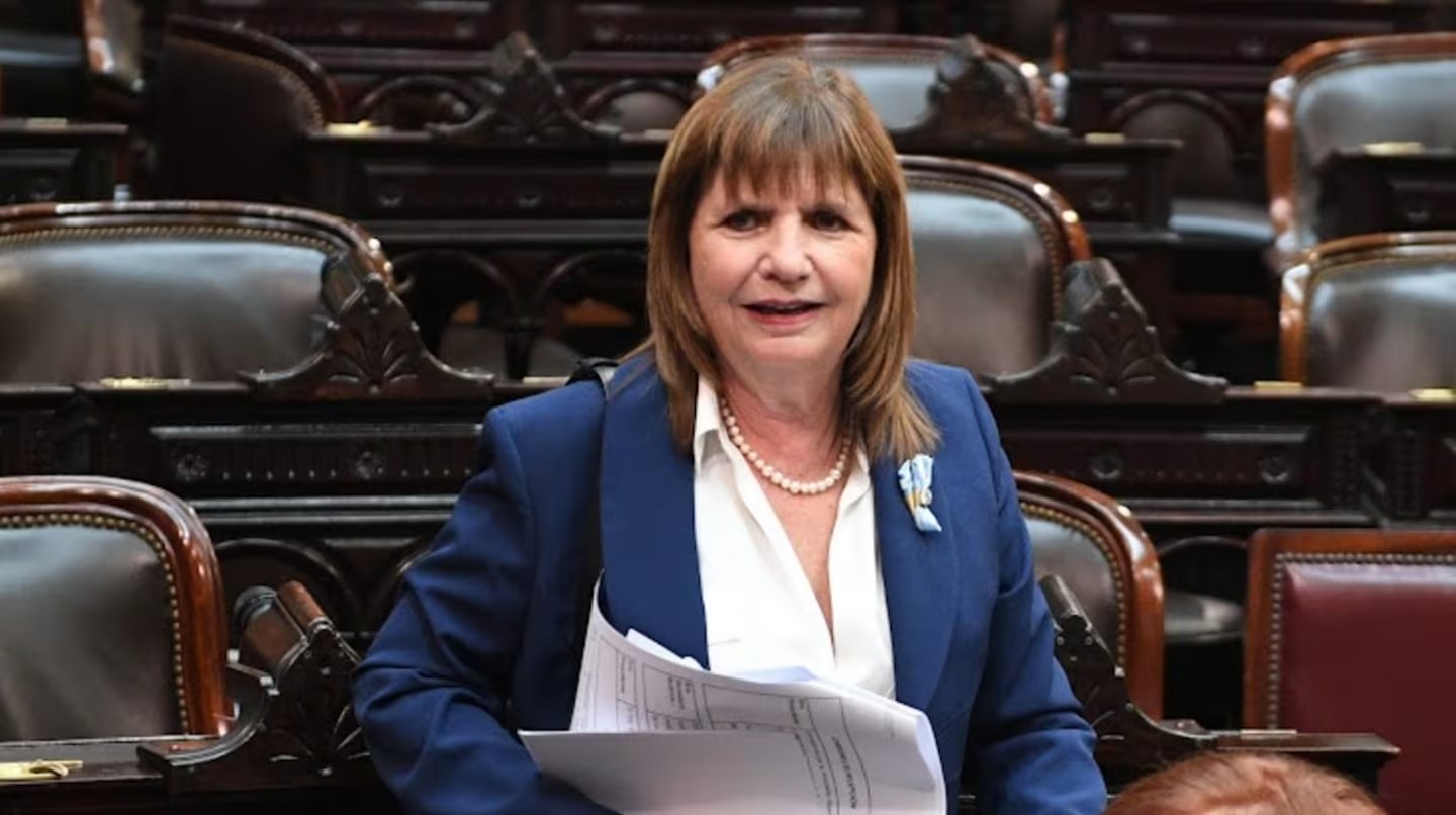 Bullrich pidió que la mejora económica llegue más rápido al bolsillo y volvió a generar ruido interno en el Gobierno