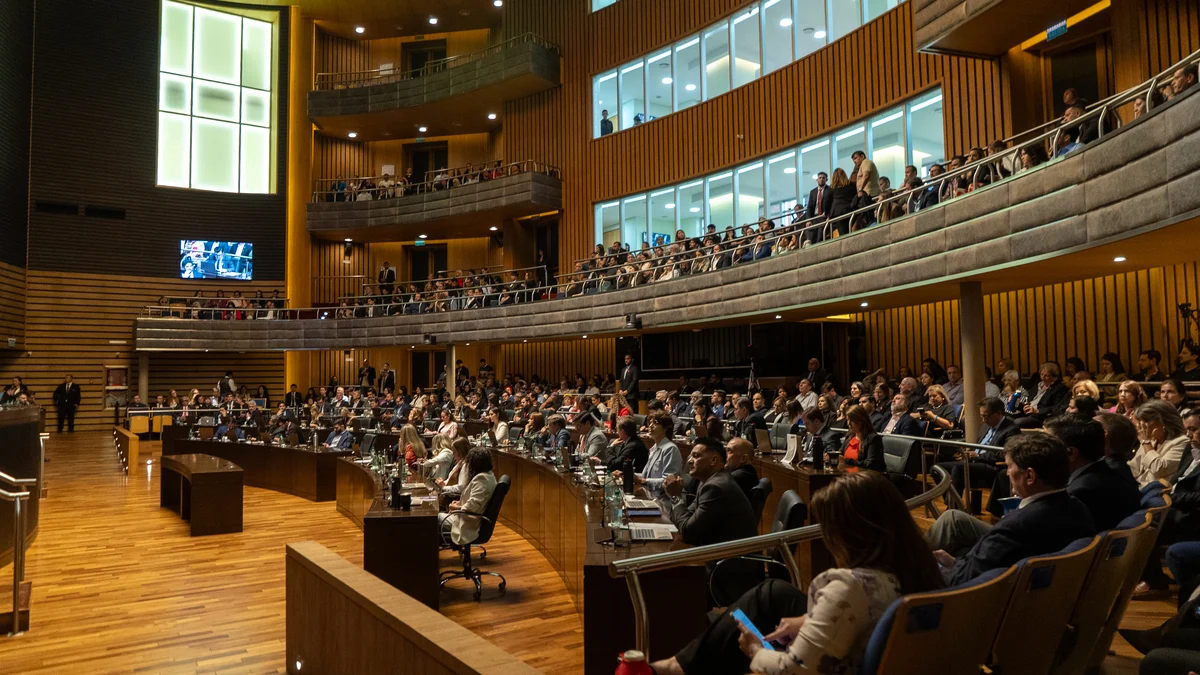 Passalacqua consiguió 34 votos para aprobar el Presupuesto 2027 y consolidó una mayoría amplia en la Legislatura