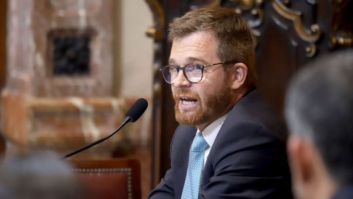 Nicolás Massot exige explicaciones al Gobierno por el paso de Flávio Bolsonaro por Argentina
