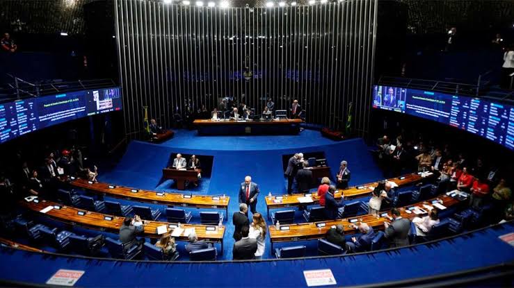 Brasil: el Senado aprobó reducir la jornada laboral de 44 a 40 horas semanales